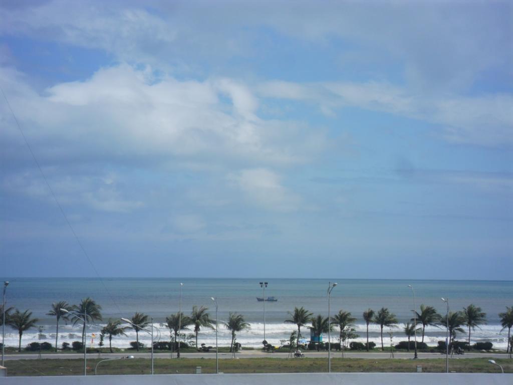 Danang Beach Hotel Esterno foto